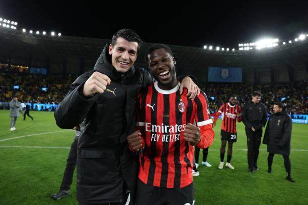 1735951892777086580.jpg 2192307032-612x612.jpg